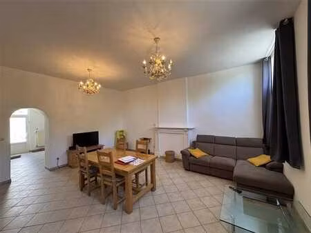 superbe appartement rdc 1 chambre avec terrasse et jardin