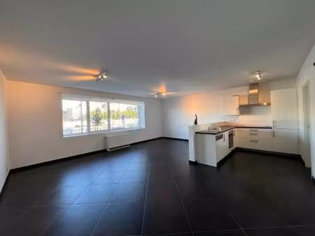 bel appartement 2 chambres avec vue sur la meuse