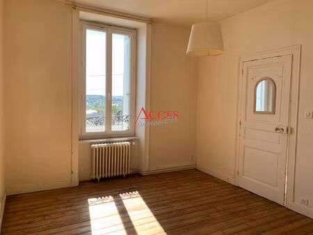 appartement deux pièces libre