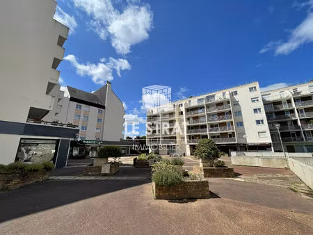 6 parkings en sous-sol