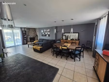 rare sur le secteur – maison 115 m² impeccable – 3 chambres – jardin – terrasse – gare à p