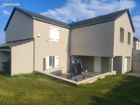 maison individuelle spacieuse de 183 m² – 4 chambres – terrain de 12 29 ares sans vis-à-vi