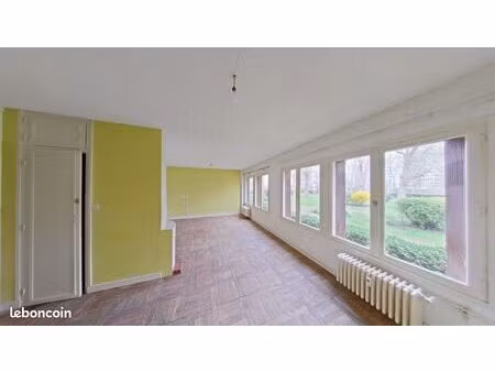 appartement 2 pièces 67 m²