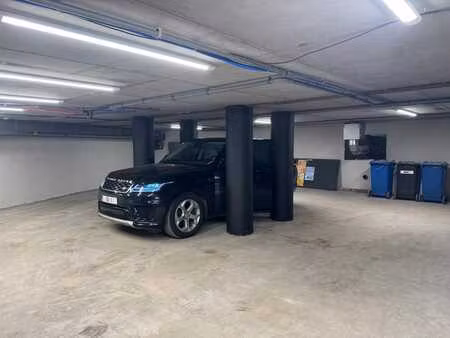 garage te koop vlakbij uz gent!