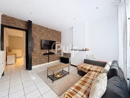 maison de ville 6 pièces 85 m²
