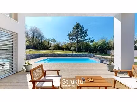 en vente villa 290 m² – 1 390 000 € |roussy-le-village