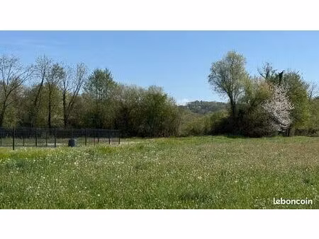 terrain 2 143 m² vielle adour