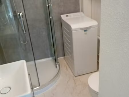 studio avec garage centre