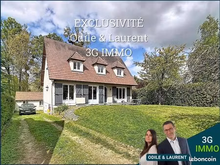 maison avec sous-sol total & bureau indépendant