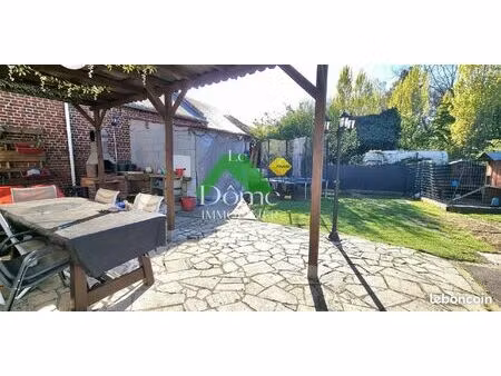 maison 4 pièces 75 m²