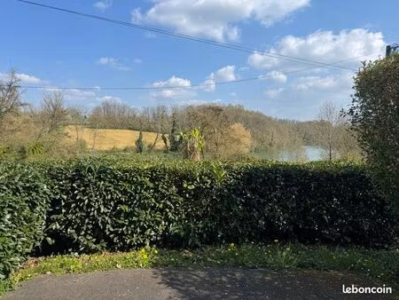 jolie maison vue dégagée