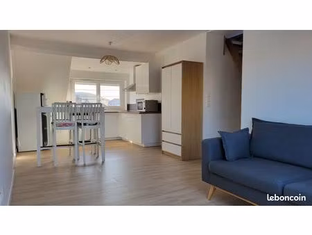t2 duplex meublé 35 m2 - refait à neuf - 2 min à pied gare de béthune