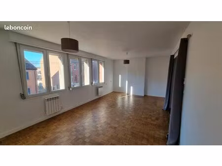 appartement 3 pièces 63 m² proche chr