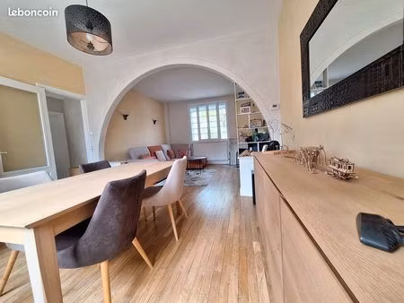 maison 6 pièces  quai d'amont (secteur recherché)