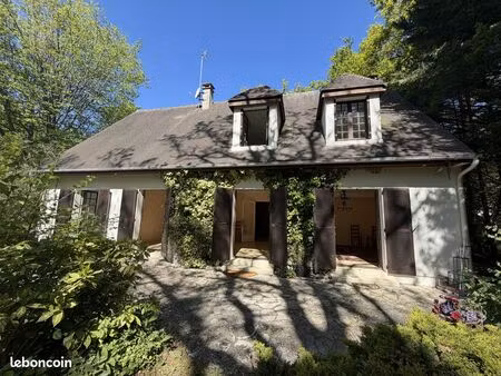 maison 6 pièces 171 m²