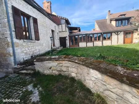 maison 7 pièces 207 m²