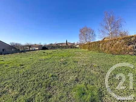 terrain 836 m² beauregard vendon