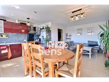 appartement 3 pièces 67 m²