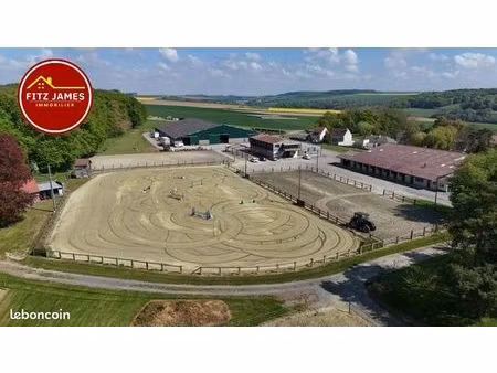 maison 12 pièces 240 m²