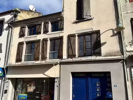 maison 8 pièces 235 m²