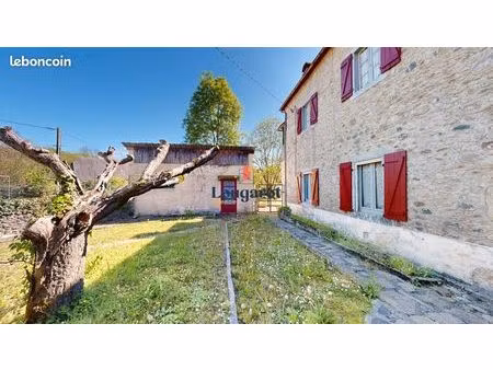 maison 7 pièces 136 m²