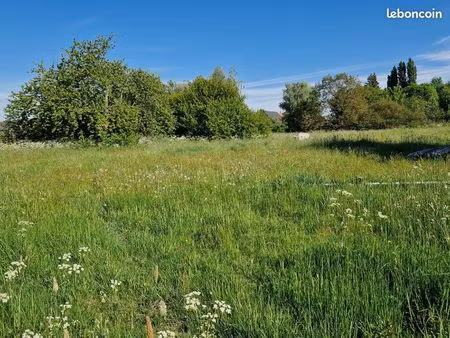 terrain 622 m² coutiches