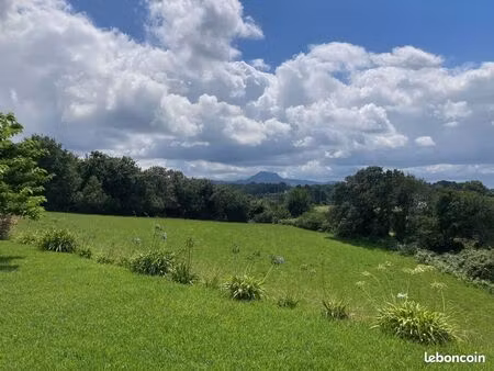 terrain agricole pays basque