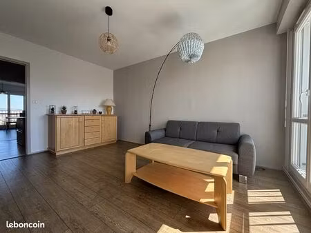 appartement 3 pièces 70 m²