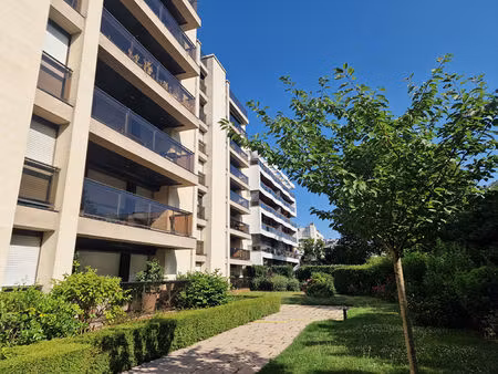 appartement saint cloud 4 pièces - 109.91 m²