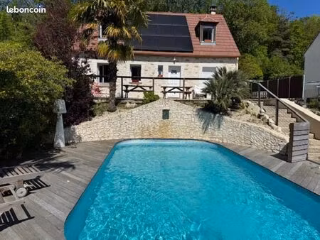 pavillon 6 pièces 180 m²