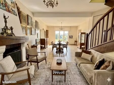 maison 5 pièces 130 m²