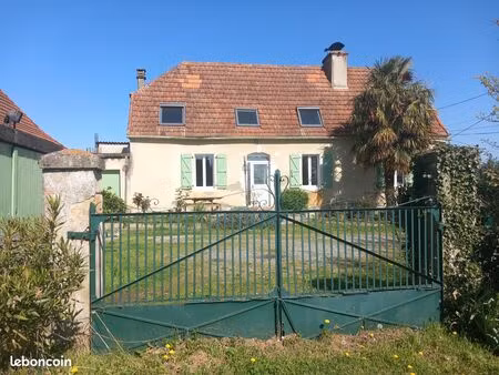 havre de paix et multipotentiel : propriété de caractère sur 2300 m²