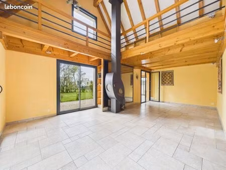 maison 5 pièces 137 m²