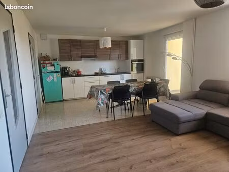 appartement f3 rénové 80m²