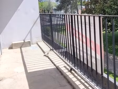 appartement 4 pièces 72 m²  avec terrasse et loggia