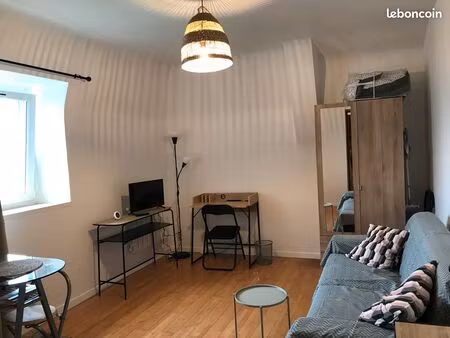 loue studio centre vannes