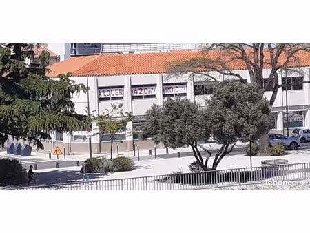 750m2 bureaux loué avec belle rentabilité 14%