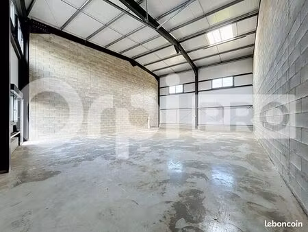 local d'activité 87 m²