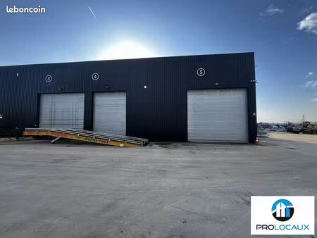 local d'activite 1520 m² canly