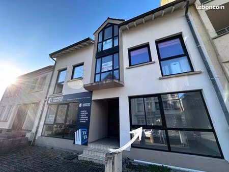 local commercial 60 m²