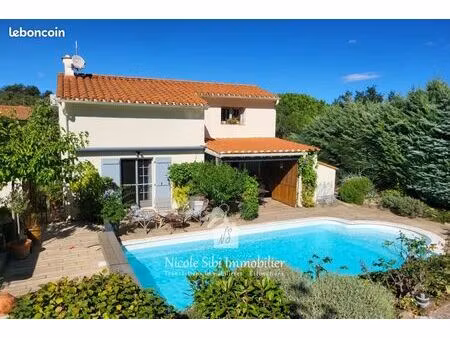 maison 6 pièces 155 m²