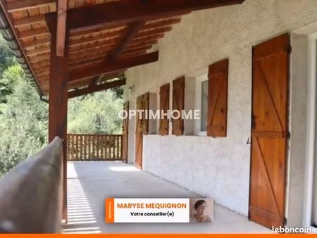 maison 4 pièces 82 m²
