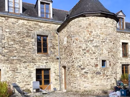 loue meublé cadre campagnard avec charme  surzur  4 chambres sur 3 niveaux  131m²