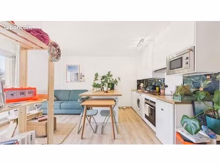 studio 1 pièce 28 m²