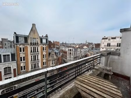 lille centre : appt lumineux de 43m2 avec balcon
