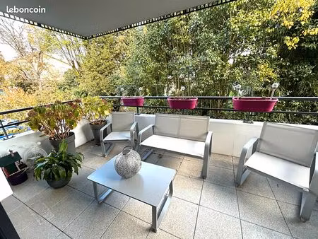 appartement 3 pièces 69 m²