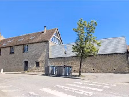 maison de charme en pierre – 227 m² habitables + 220 m² de dépendances