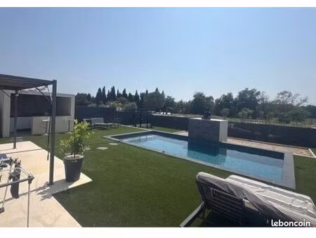 coup de cœur – maison moderne avec piscine 4x8 et extérieur plein sud – canet-en-roussillo