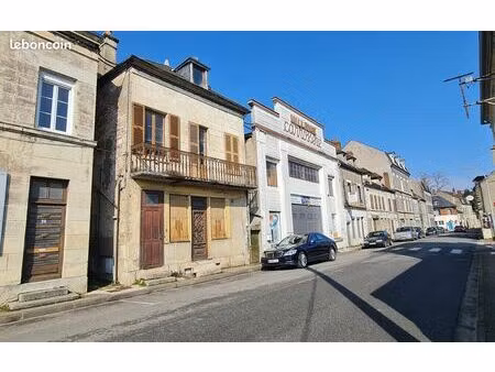 deux maisons de ville mitoyennes