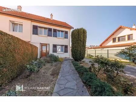 maison 5 pièces 92 m²